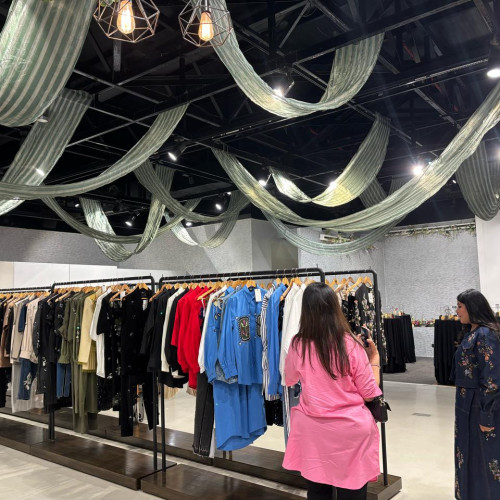 The Luxe Crossover by Chikky Goenka