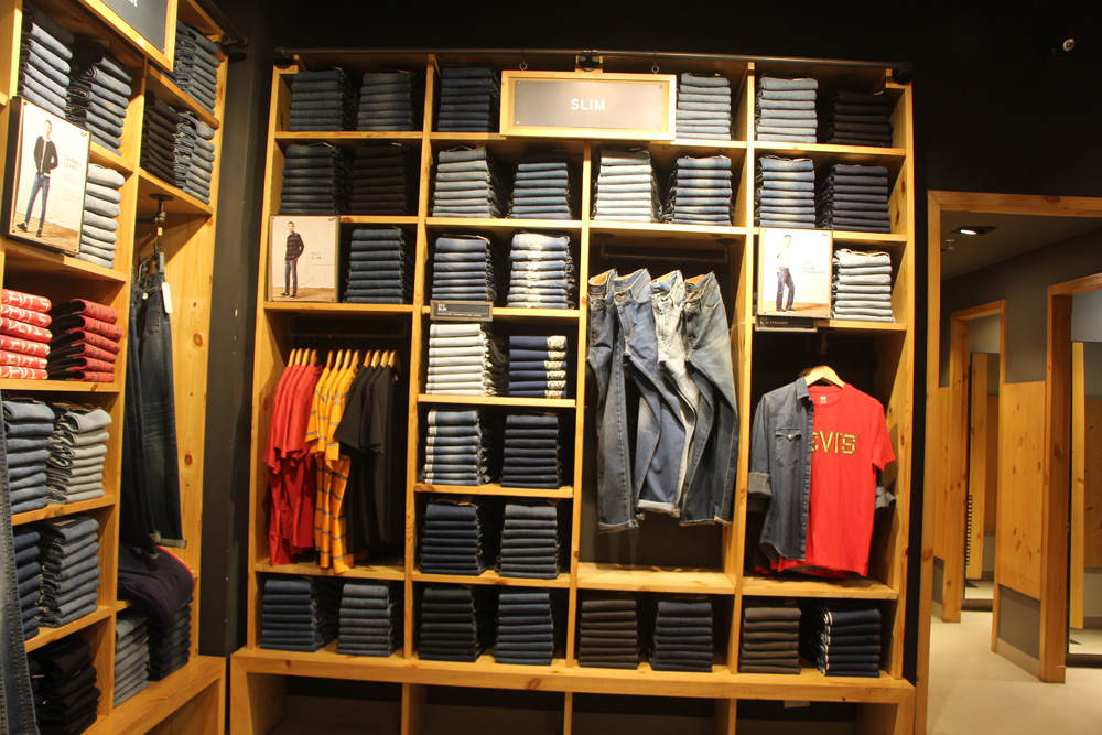 levis quest mall